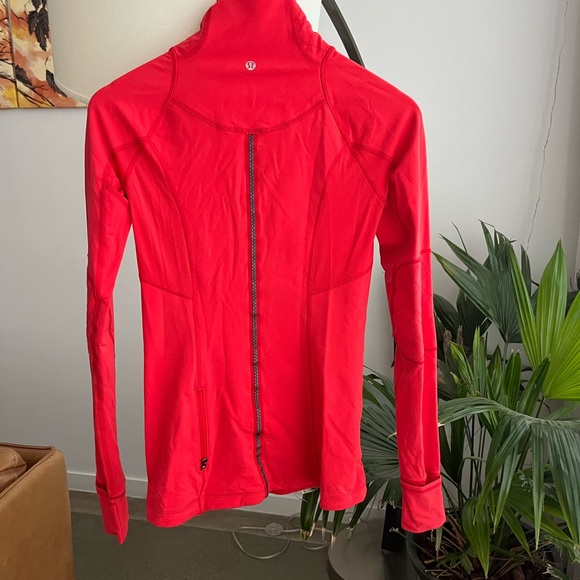 Lululemon Run: Toasty Tech Pullover - Picture 4 of 5